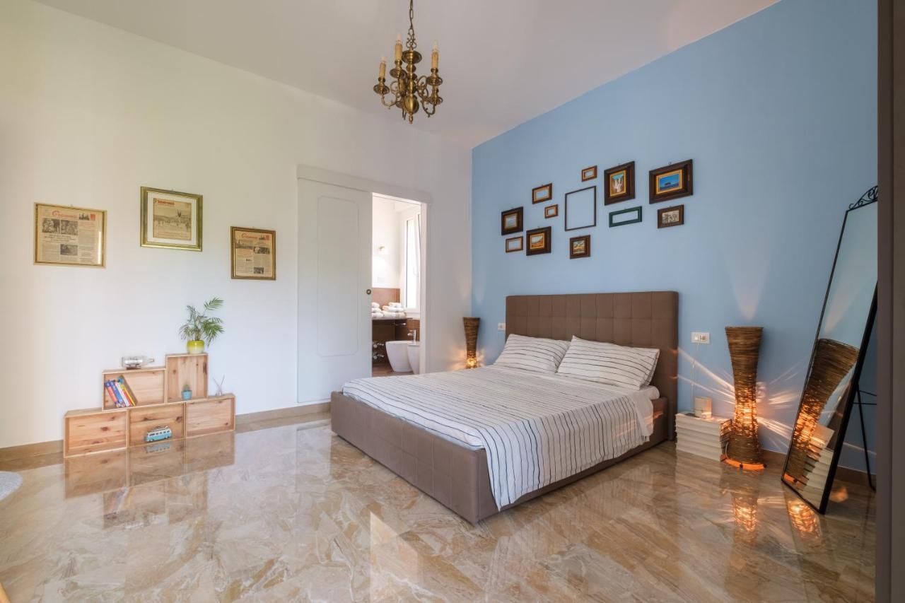 Fabula Rooms 3 Suites With Private Bathroom โบโลญญา ภายนอก รูปภาพ